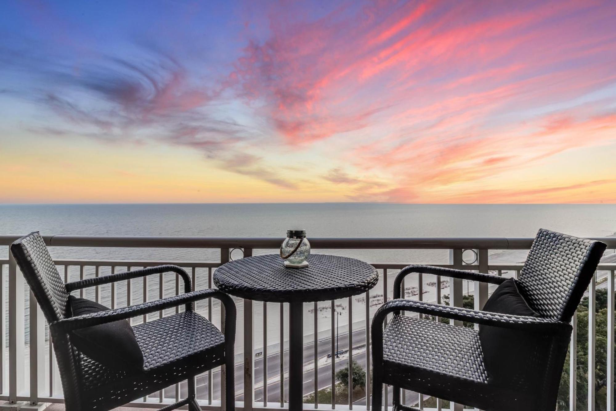 Gorgeous Oceanview 3Br Luxury Condo - Latitude Gulfport Eksteriør bilde