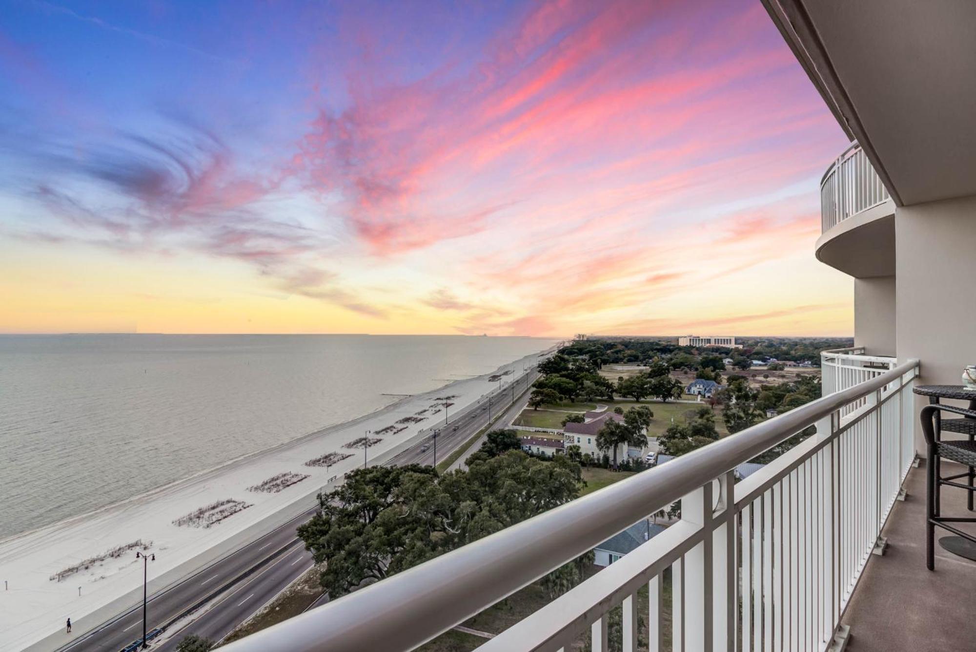Gorgeous Oceanview 3Br Luxury Condo - Latitude Gulfport Eksteriør bilde